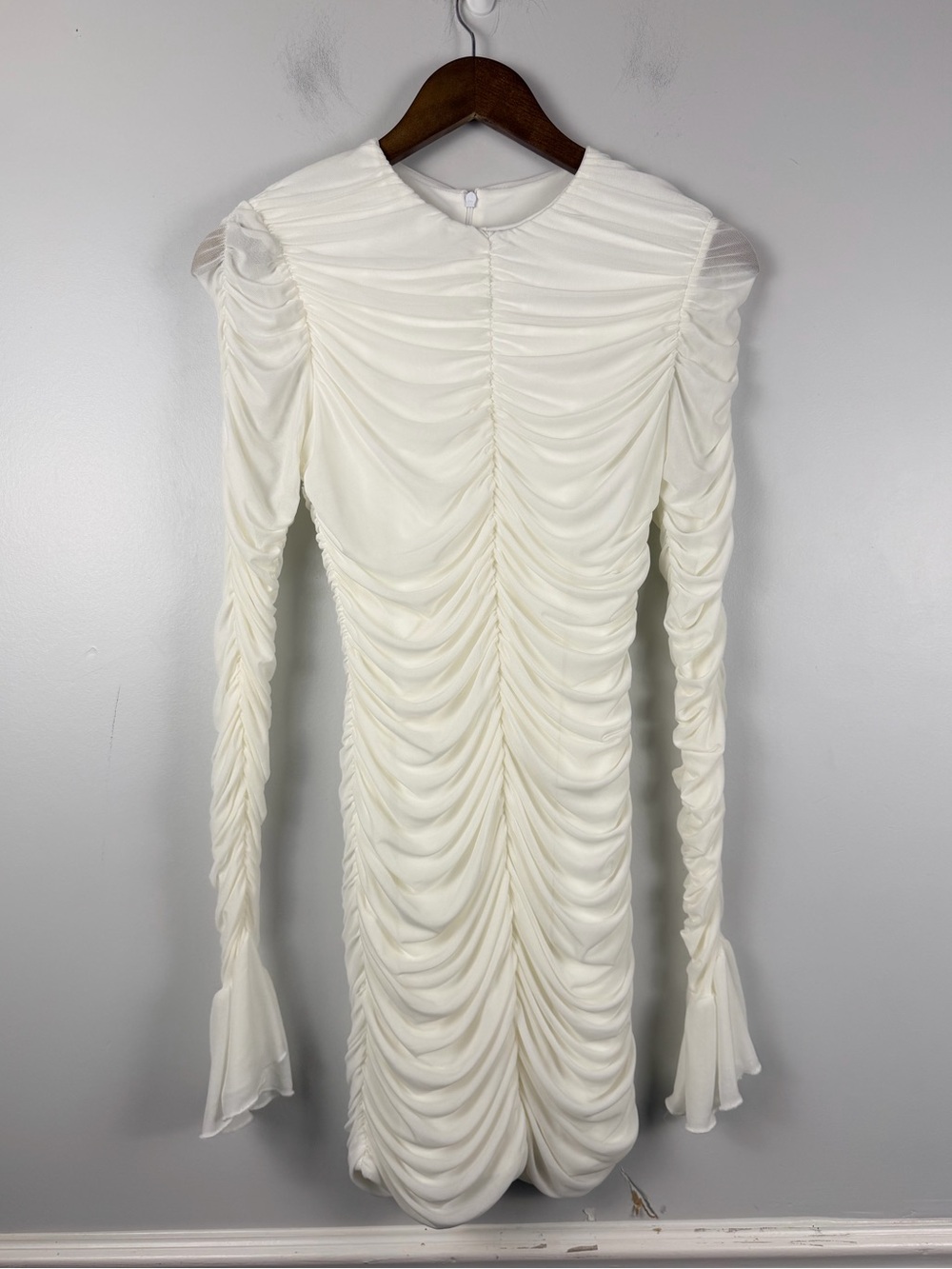 New CLUB L LONDON Romilly white ruched long sleeve bodycon mini dress size 4
